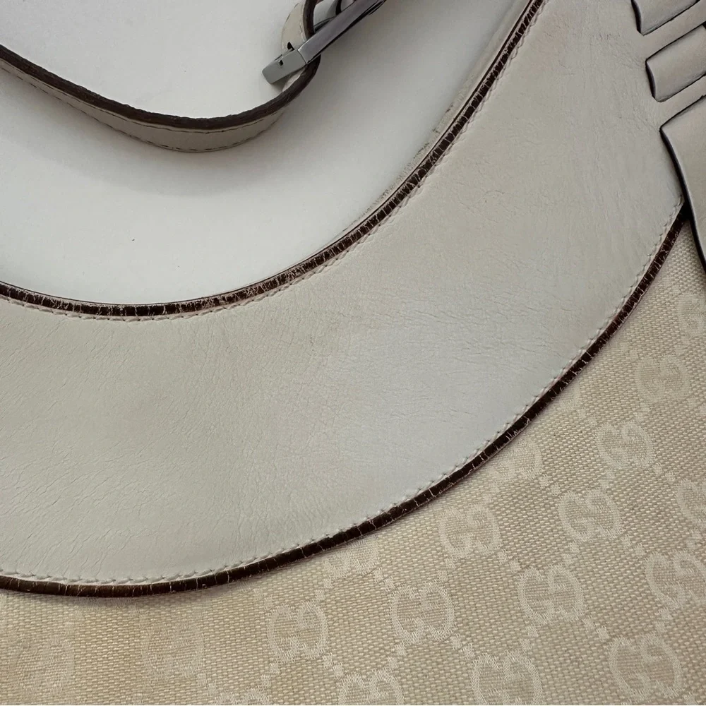 Gucci GG Canvas Cream Hobo Bag with Monogram Print and Leather Trim
